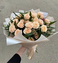 Букет Кремовые розы Латте в Тоншаево
