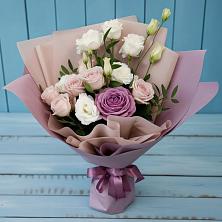 Букет цветов из:  Розы и Лизиантусы в Тоншаево