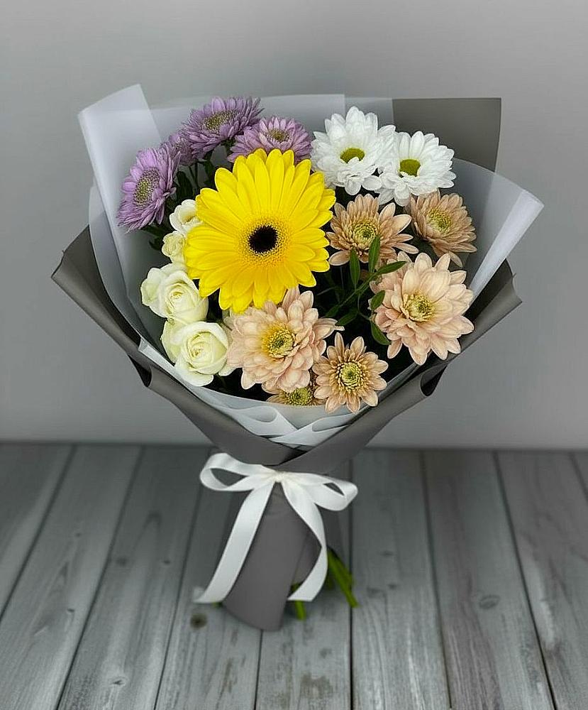 Букет цветов из: Розы, Герберы и Хризантемы в Тоншаево